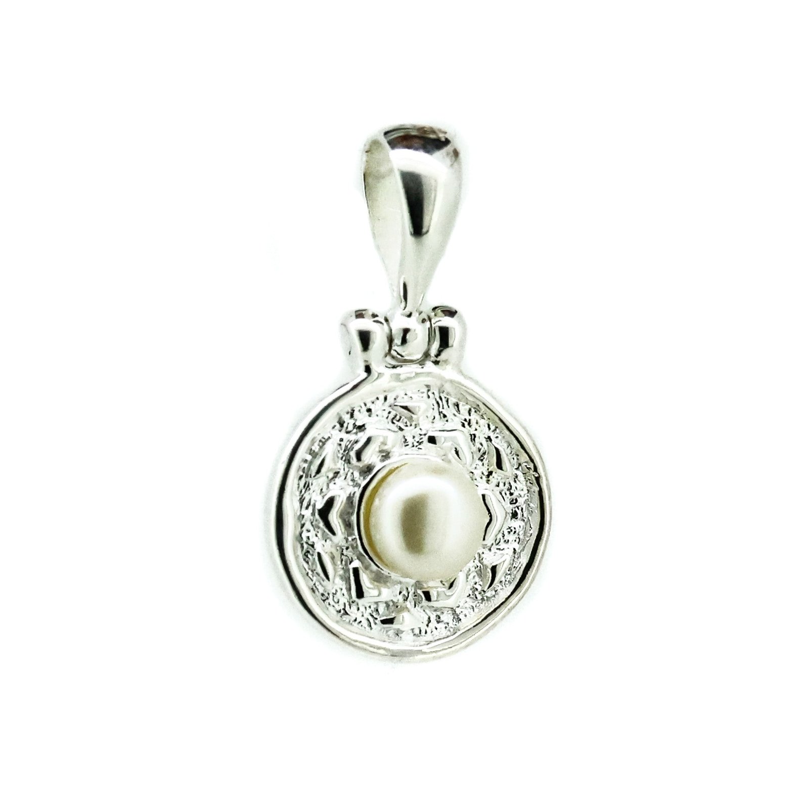 Aztec Pendant Silver crafted from 925 sterling silver, featuring an intricate Aztec-inspired design and coastal Australian style.